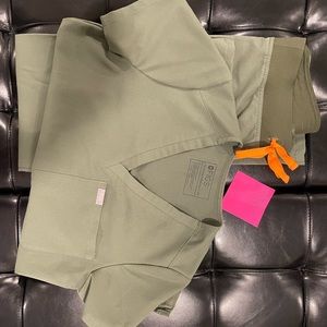 FIGS moss green scrubs